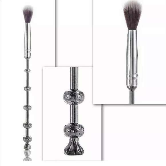 Storybook Harry Potter inspired make up brushes - Picture 8 of 8